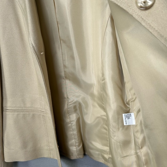 Vtg Talbots 10 Tan Silk Wool Blend Blazer 3 Button Jacket Career Lined - Picture 7 of 7